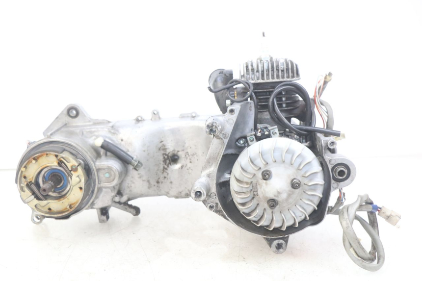 photo de MOTOR MBK BOOSTER SPIRIT 50 (2004 - 2017) - Ángulo de visión alternativo