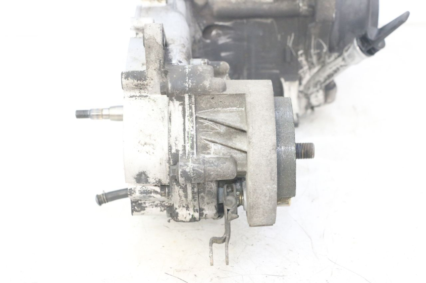 photo de MOTOR TNT MOTOR BOSTON 4T 50 (2018 - 2025) - Zoom sobre los componentes