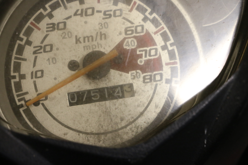 photo de MOTOR TNT MOTOR BOSTON 4T 50 (2018 - 2025) - Zoom estado de uso