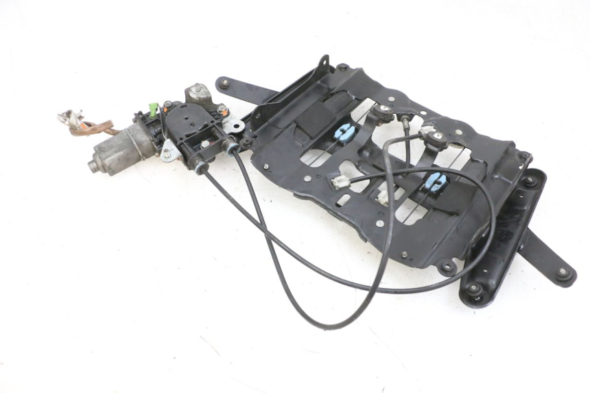 photo de BURBUJA MOTOR SUZUKI BURGMAN 650 (2013 - 2020) - Zoom estado de uso