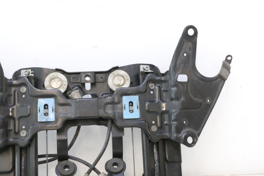 photo de BURBUJA MOTOR SUZUKI BURGMAN EXECUTIVE ABS 650 (2006 - 2012) - Primer plano de alta resolución