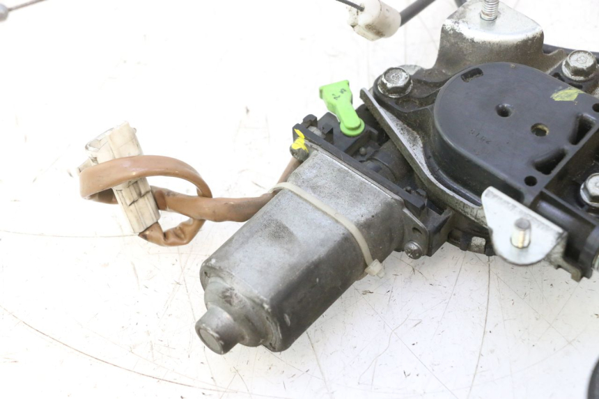 photo de BURBUJA MOTOR SUZUKI BURGMAN EXECUTIVE ABS 650 (2006 - 2012) - Otra perspectiva
