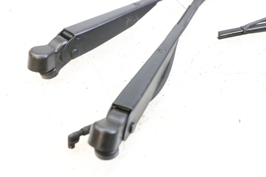 photo de BURBUJA MOTOR BMW C1 125 (2000 - 2003) - Estado de la superficie y material