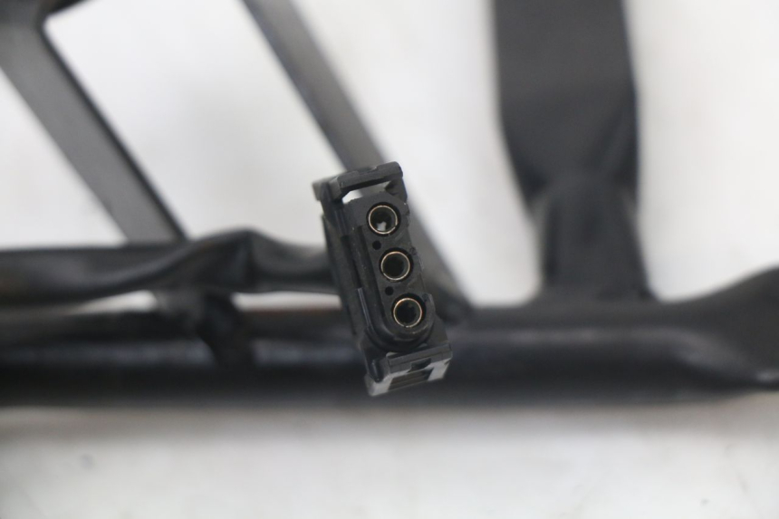 photo de BURBUJA MOTOR BMW C1 125 (2000 - 2003) - Recambio usado revisado