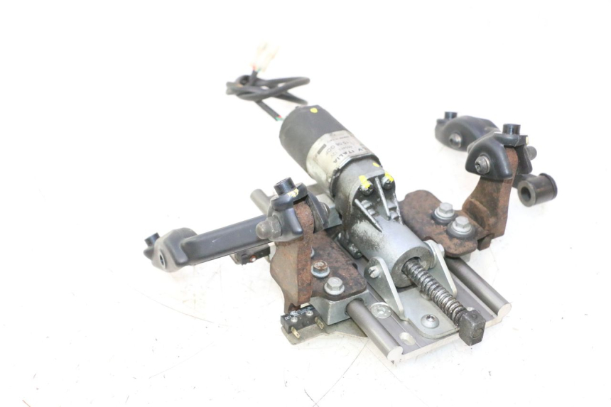 photo de MOTOR BURBUJA GILERA GP 800 (2007 - 2013) - Detalle de la pieza