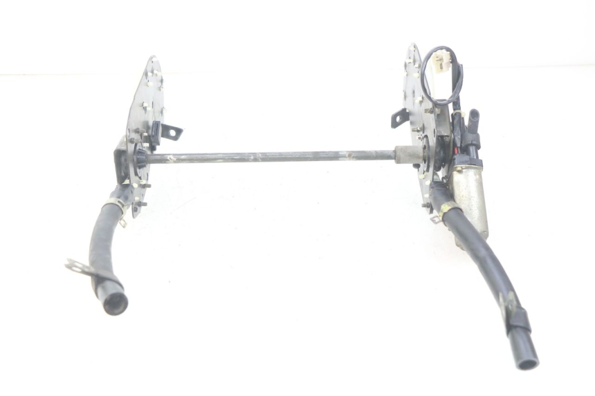 photo de MOTOR BURBUJA SUZUKI GSX-F GSX  F 1100 (1988 - 1994) - Primer plano técnico