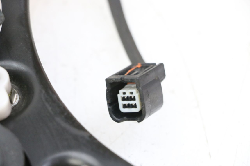 photo de BURBUJA MOTOR HONDA FORZA 125 (2021 - 2025) - Detalle de la pieza