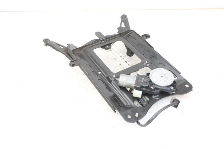 photo de BURBUJA MOTOR HONDA FORZA 125 (2021 - 2025) - Otra perspectiva