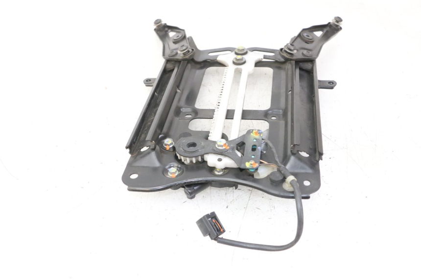 photo de BURBUJA MOTOR HONDA FORZA 125 (2021 - 2025) - Marcados y referencias originales