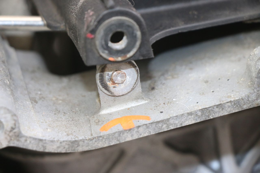 photo de MOTOR YAMAHA BW'S BWS 125 (2010 - 2013) - Enfoque en la estructura