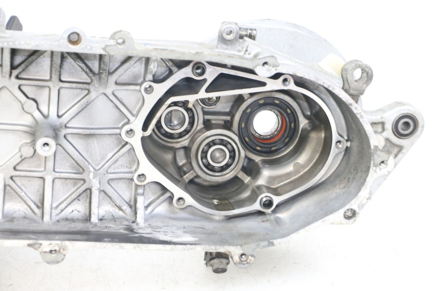 photo de MOTOR YAMAHA BW'S BWS 125 (2010 - 2013) - Zoom sobre los componentes