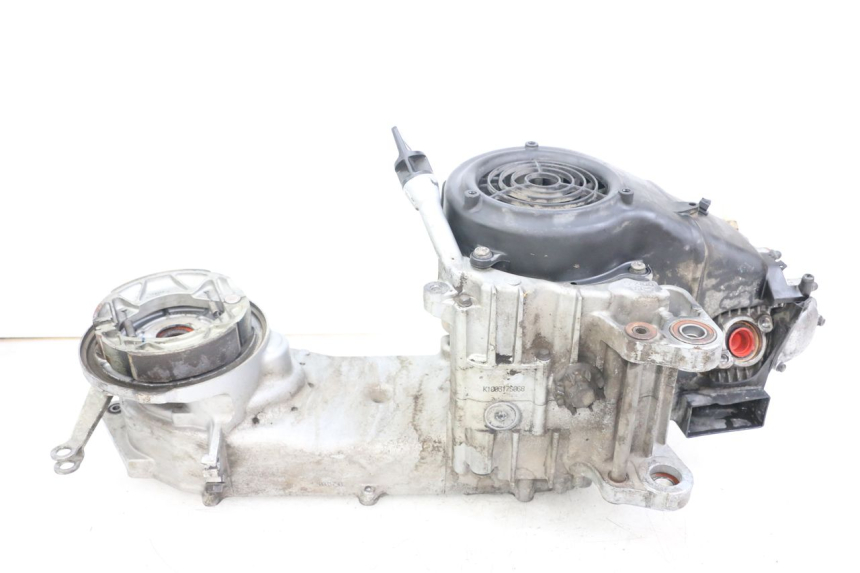 photo de MOTOR YAMAHA BW'S BWS 125 (2010 - 2013) - Otra perspectiva