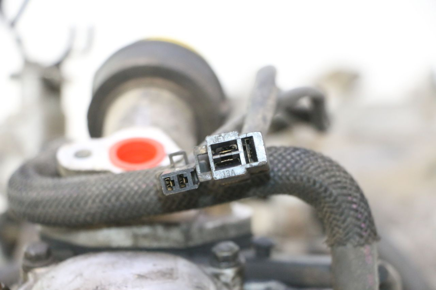 photo de MOTOR YAMAHA BW'S BWS 125 (2010 - 2013) - Detalles de los puntos de fijación