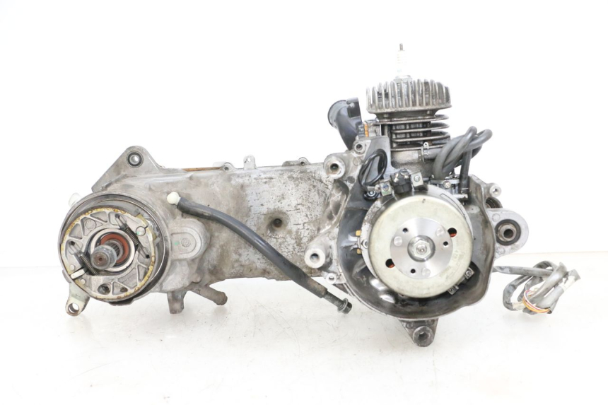 photo de MOTOR YAMAHA BW'S EASY 50 (2013 - 2016) - Inspección visual detallada