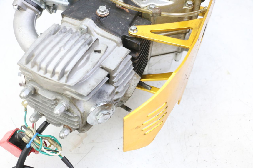 photo de MOTOR CCR DIRT BIKE 110 - Otra perspectiva