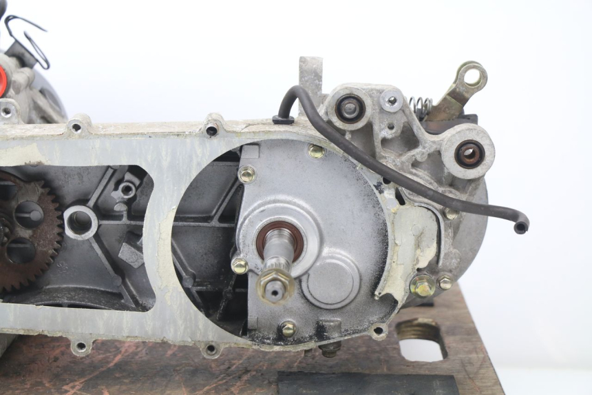 photo de MOTOR REVATTO CITYONE 125 (2006 - 2007) - Zoom sobre los componentes