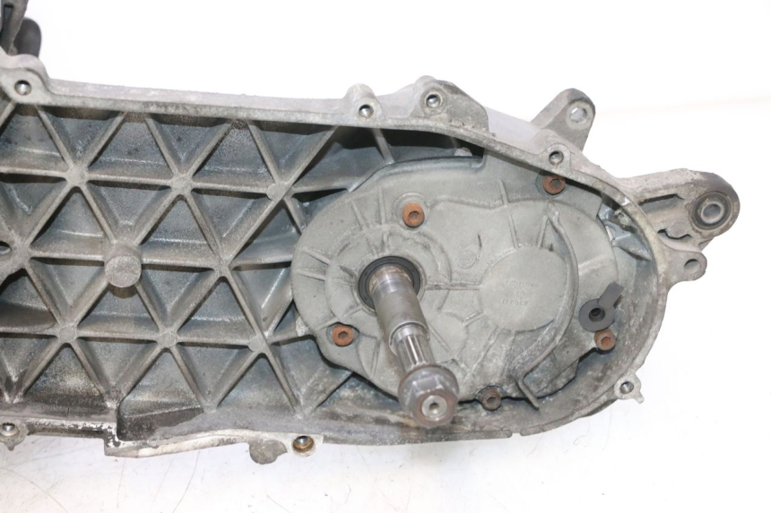 photo de MOTOR PEUGEOT CITYSTAR 125 (2011 - 2017) - Detalles de los puntos de fijación