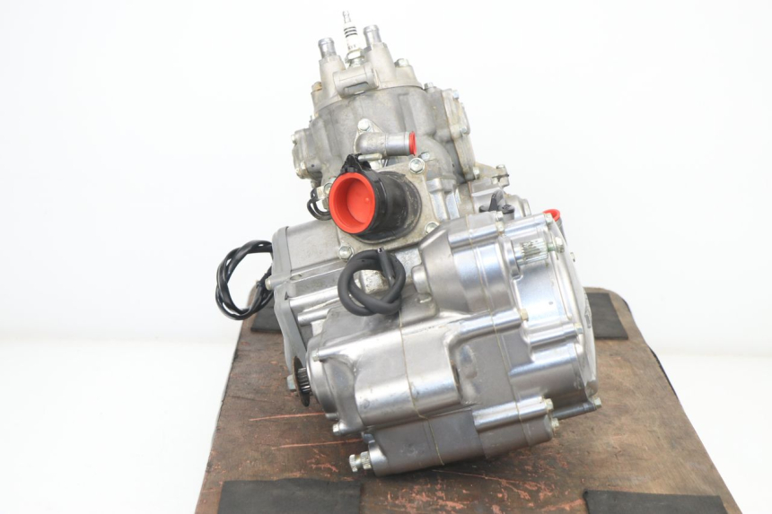 photo de MOTOR HONDA CR 125 (1995 - 1997) - Otra perspectiva