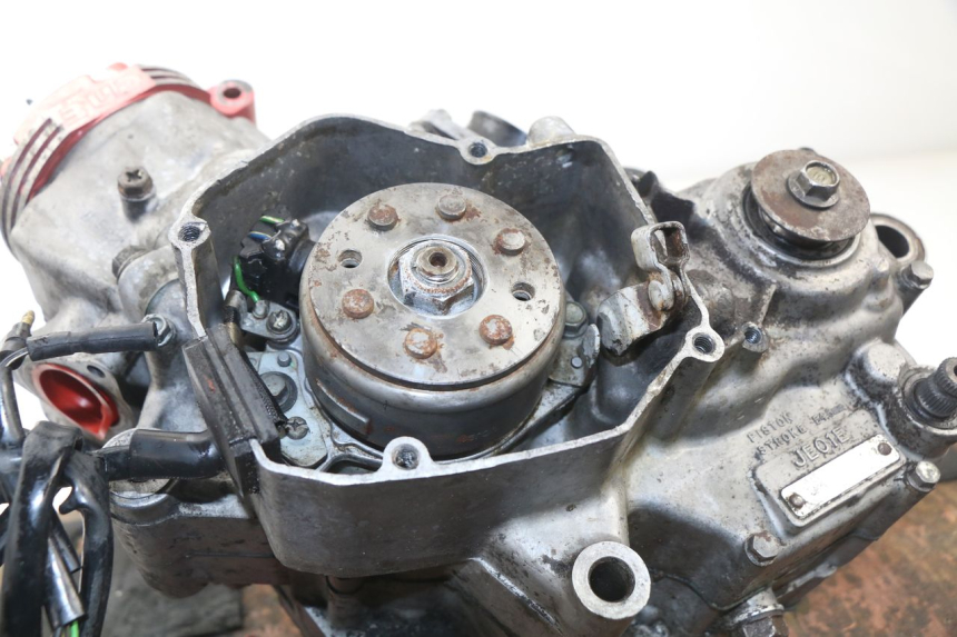 photo de MOTOR HONDA CR 125 (2000 - 2001) - Detalles de los puntos de fijación