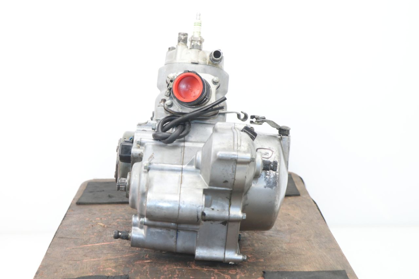 photo de MOTOR HONDA CR 85 (2003 - 2007) - Primer plano de alta resolución