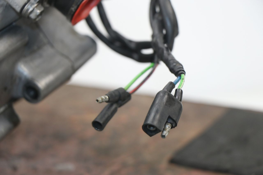 photo de MOTOR HONDA CR 85 (2003 - 2007) - Primer plano técnico