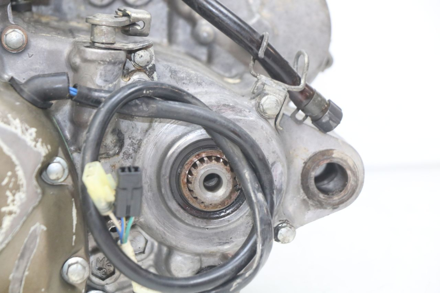 photo de MOTOR HONDA CRF CR-F 450 (2005 - 2008) - Inspección visual detallada