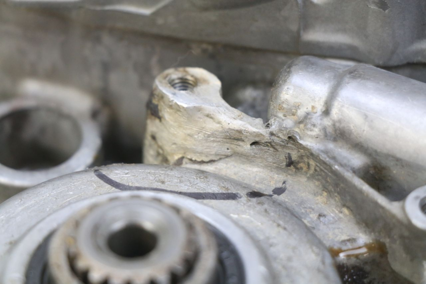 photo de MOTOR HONDA CRF CR-F 450 (2009 - 2012) - Otra perspectiva