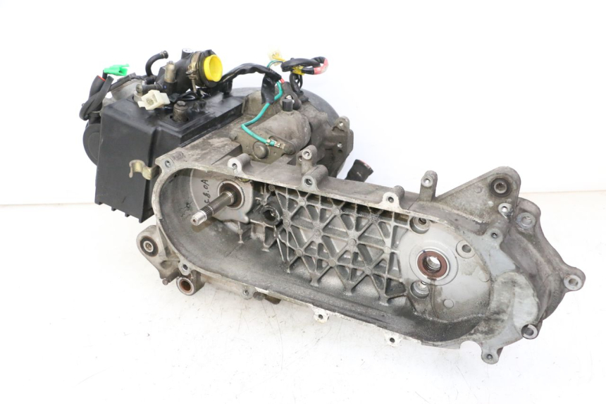 photo de MOTOR SYM CROX 4T 50 (2016 - 2023) - Estado de la superficie y material