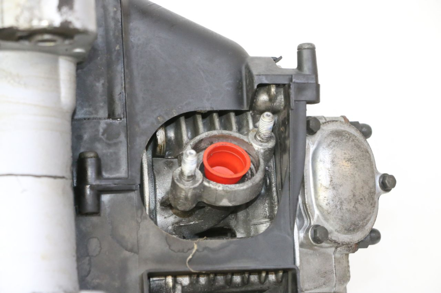 photo de MOTOR YAMAHA CYGNUS X INJECTION 125 (2007 - 2013) - Otra perspectiva