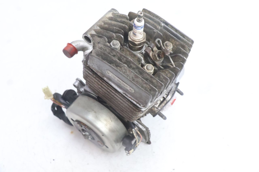 photo de MOTOR MBK DAKOTA 50 (2003 - 2008) - Detalles de los puntos de fijación