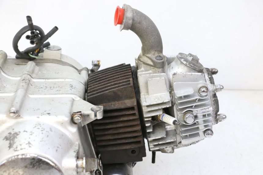 photo de MOTOR SKYTEAM DAX REPLICA 110 (2005 - 2015) - Detalles de los puntos de fijación