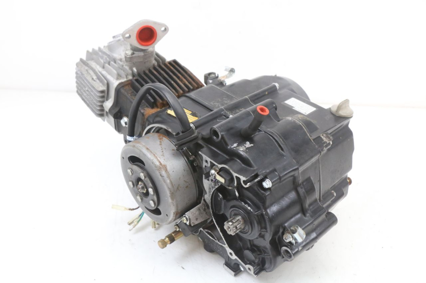 photo de MOTOR CCR DIRT BIKE 125 - Primer plano técnico