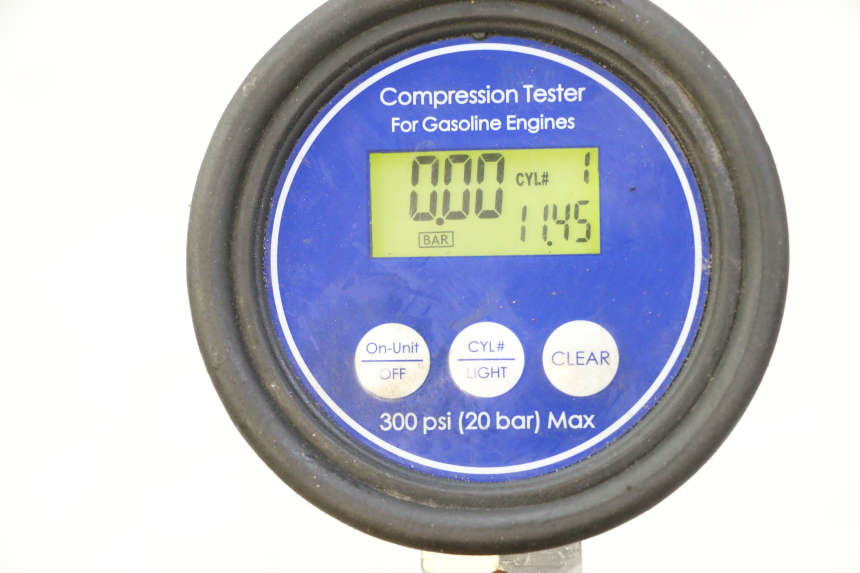 photo de MOTOR LONCIN DIRT BIKE 125 - Inspección visual detallada