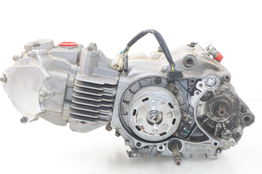 photo de MOTOR CRZ DIRTBIKE 140 - Inspección visual detallada