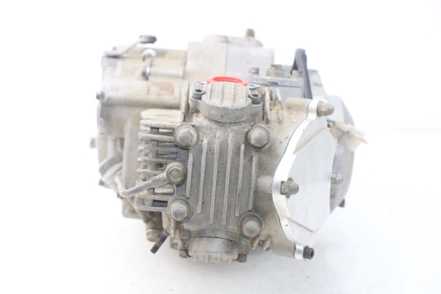 photo de MOTOR CRZ DIRTBIKE 140 - Estado de la superficie y material