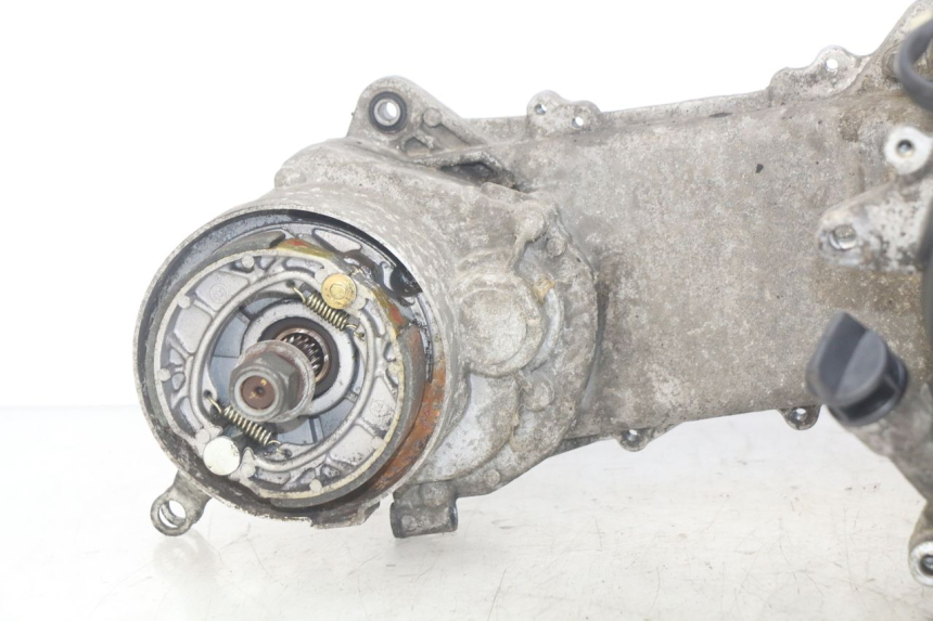 photo de MOTOR PEUGEOT DJANGO 4T 50 (2014 - 2019) - Características distintivas