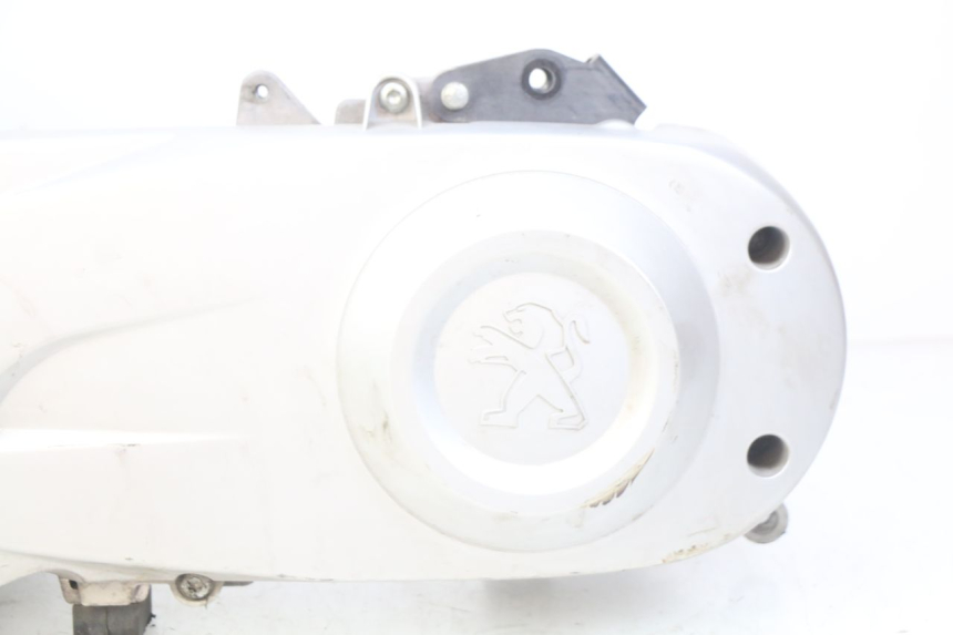 photo de MOTOR PEUGEOT E-VIVACITY 1 (2012 - 2018) - Enfoque en la estructura