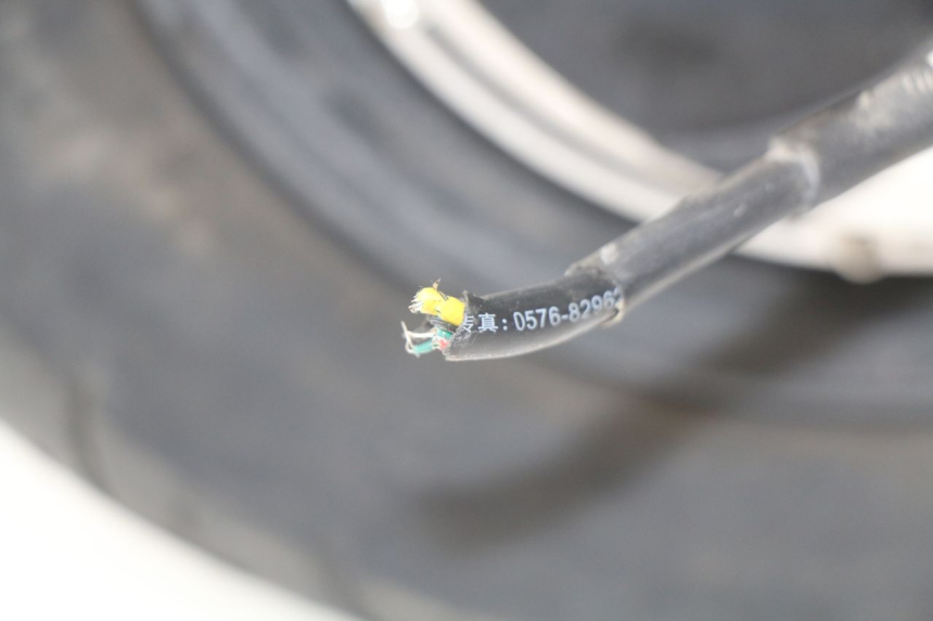 photo de MOTOR RIDE E1 1 (2014 - 2022) - Detalles de los puntos de fijación