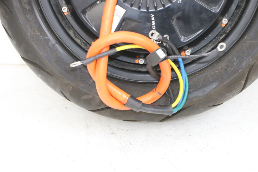 photo de MOTOR SEGWAY NINEBOT E125S 1 (2022 - 2026) - Zoom sobre los componentes