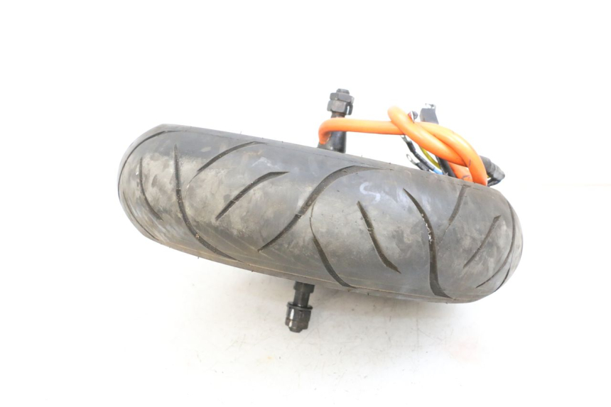 photo de MOTOR SEGWAY NINEBOT E125S 1 (2022 - 2026) - Detalles de los puntos de fijación