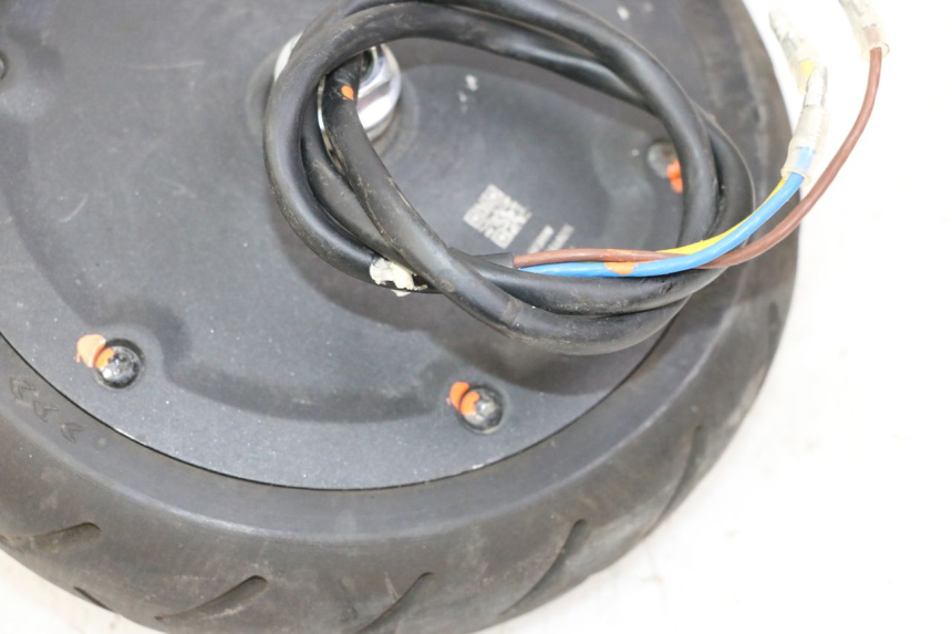 photo de MOTOR SEGWAY NINEBOT E2 1 - Estado de la superficie y material