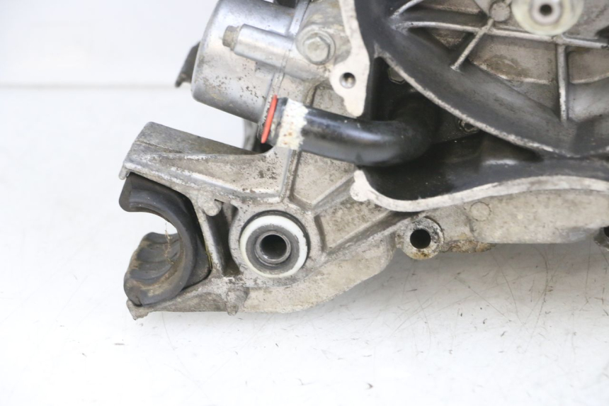 photo de MOTOR PEUGEOT ELYSEO 125 (1999 - 2004) - Inspección visual detallada