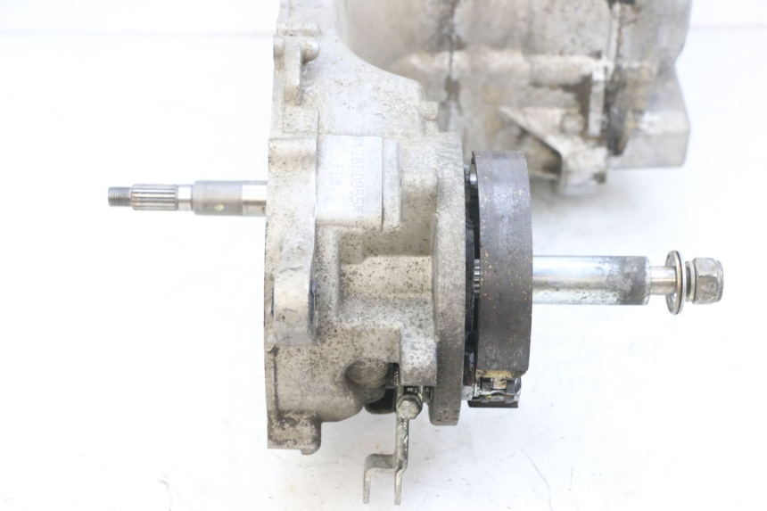 photo de MOTOR PEUGEOT ELYSEO 125 (1999 - 2004) - Detalles de los puntos de fijación