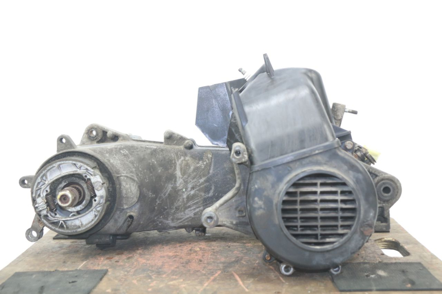 photo de MOTOR PEUGEOT ELYSEO 50 (1998 - 2001) - Detalle de la pieza