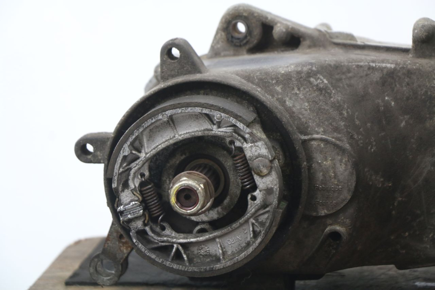 photo de MOTOR PEUGEOT ELYSEO 50 (1998 - 2001) - Primer plano técnico