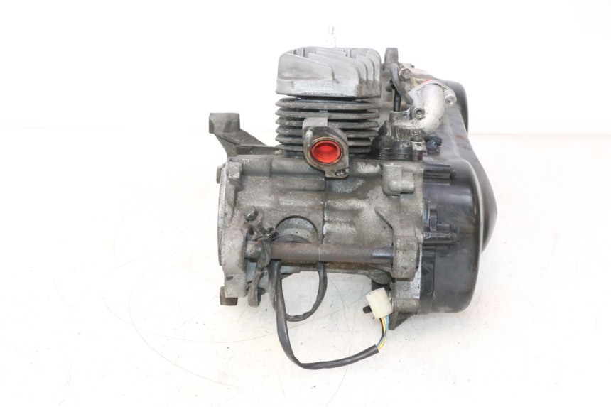 photo de MOTOR PEUGEOT ELYSTAR 50 (2002 - 2014) - Inspección visual detallada