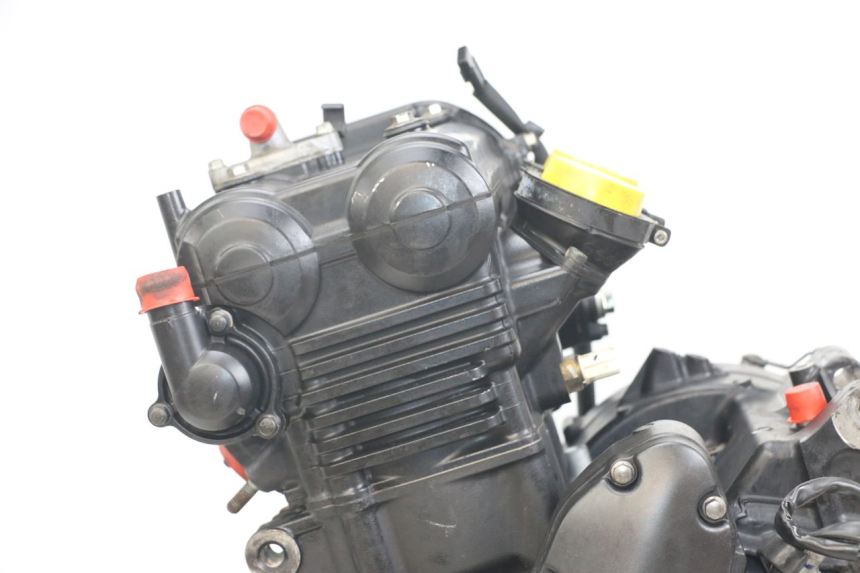 photo de MOTOR KAWASAKI ER-6 ER6 N 650 (2012 - 2016) - Detalles de los puntos de fijación