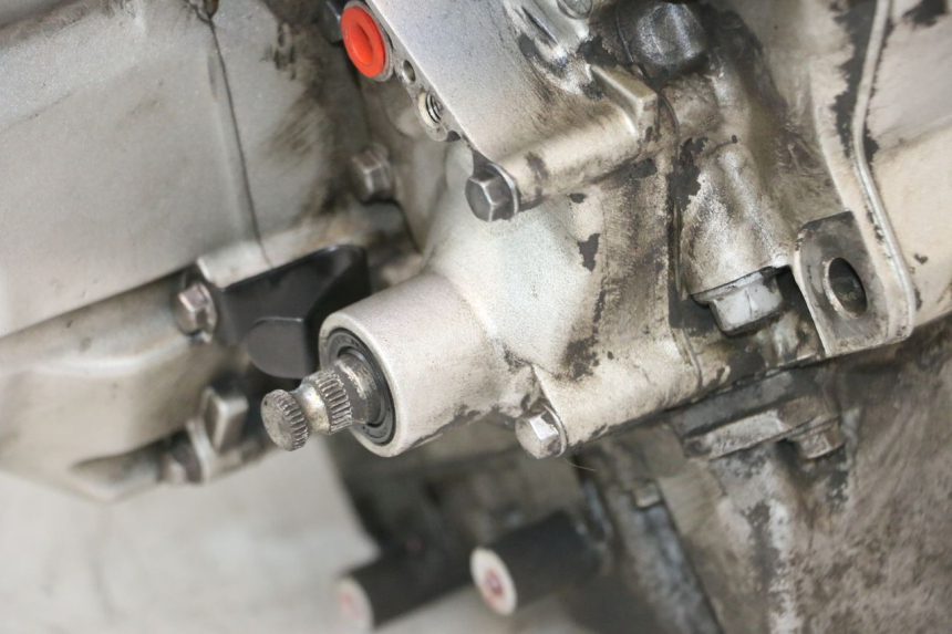 photo de MOTOR KAWASAKI ER-6 ER6 N 650 (2005 - 2009) - Detalles de los puntos de fijación