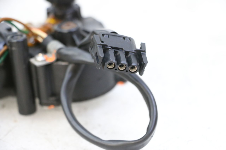 photo de MOTOR LIMPIAPARABRISAS BMW C1 125 (2000 - 2003) - Vista general del producto