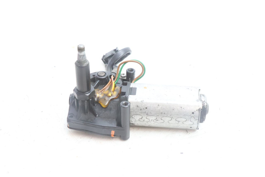 photo de MOTOR LIMPIAPARABRISAS BMW C1 125 (2000 - 2003) - Detalle de la pieza
